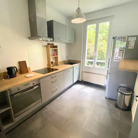 Le Grand Cerf - - Gare Apartament *