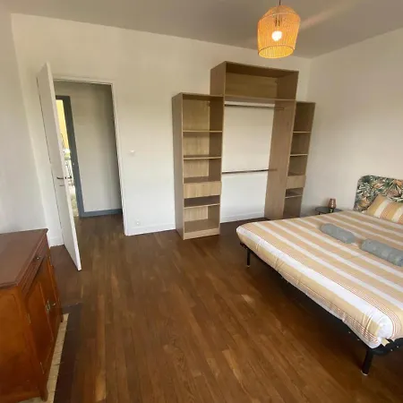 Le Grand Cerf - - Gare Apartament *
