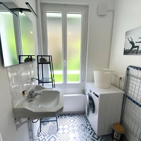 Le Grand Cerf - - Gare