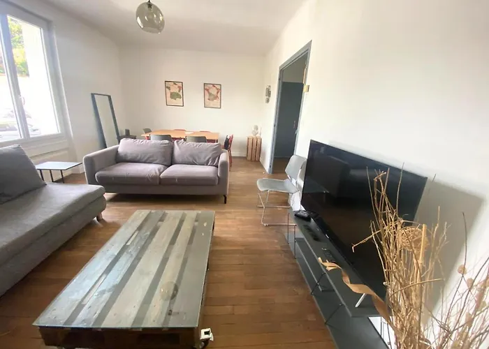 Le Grand Cerf - - Gare Apartment *