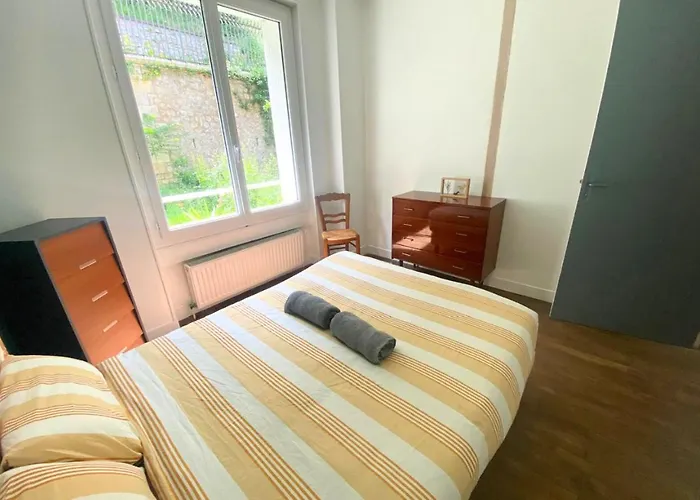 Le Grand Cerf - - Gare Apartment *